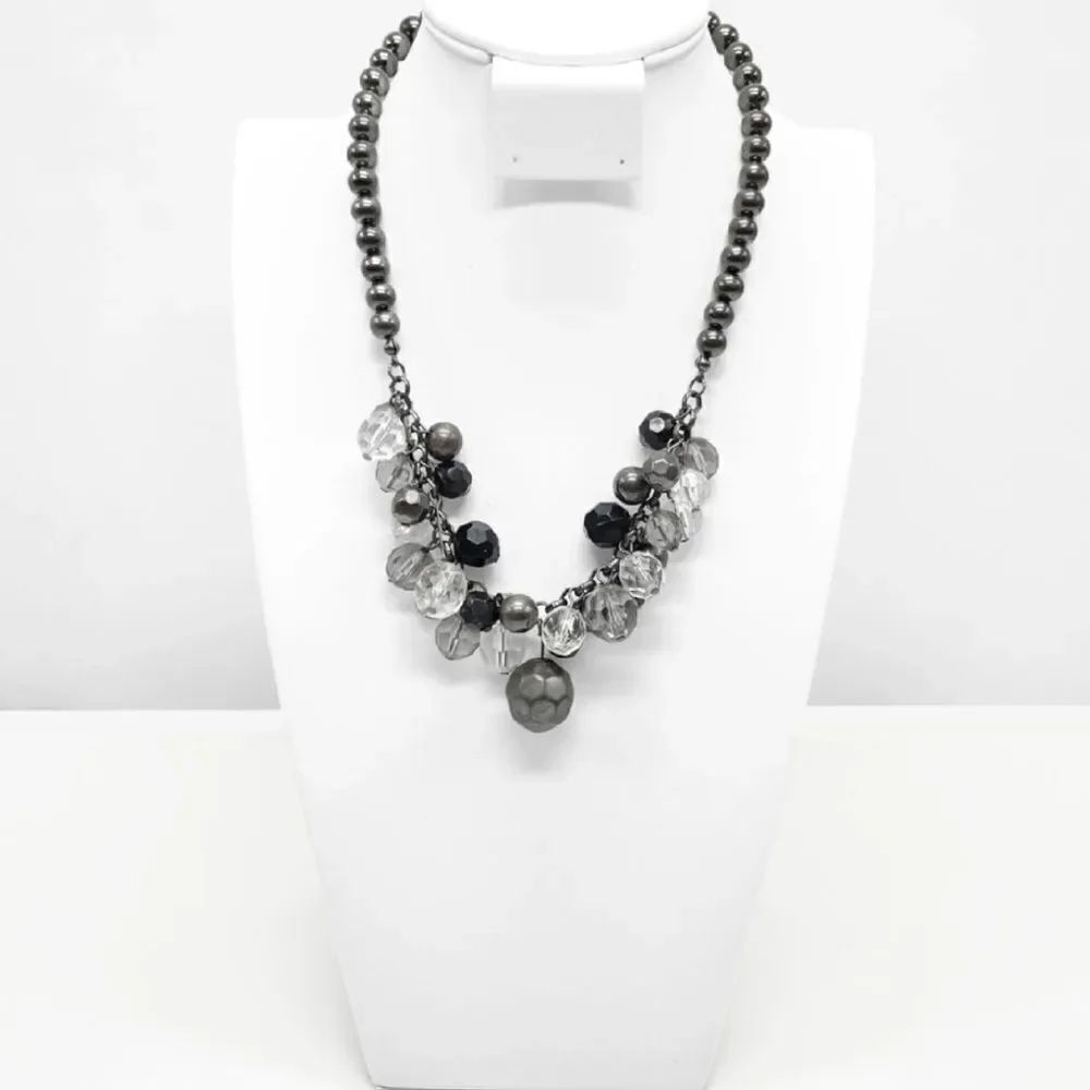 🍍3/$15🍍 Edgy Glam Crystal Beaded Necklace